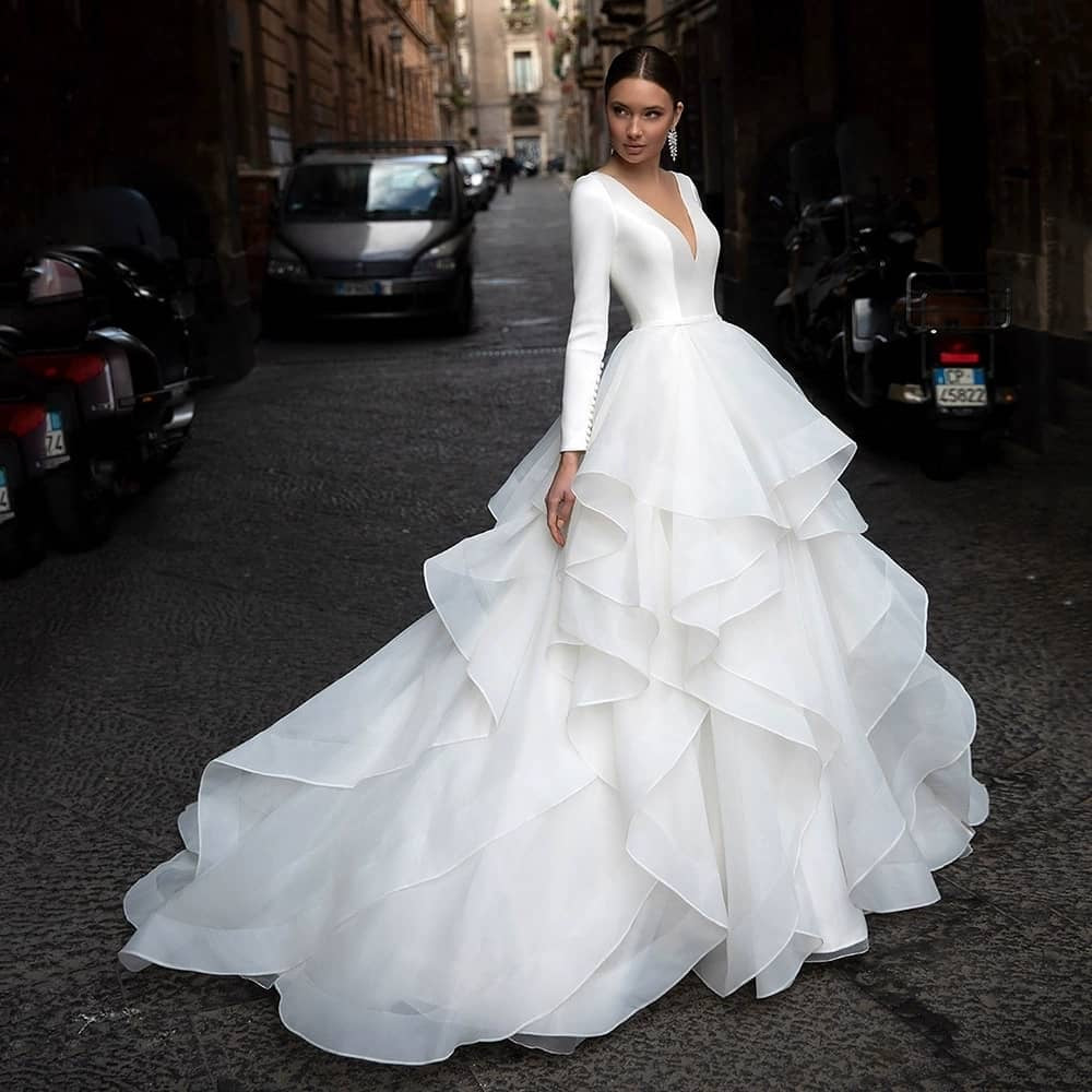 Valentina – Drama, Grace & Pure Couture