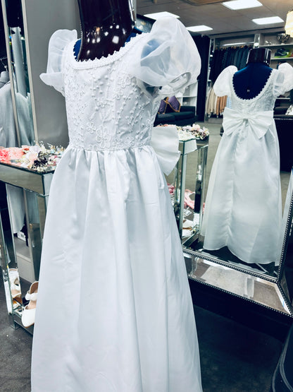 A timeless classic communion dress